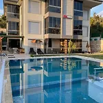 Apartman Easy Stay Mia Suites